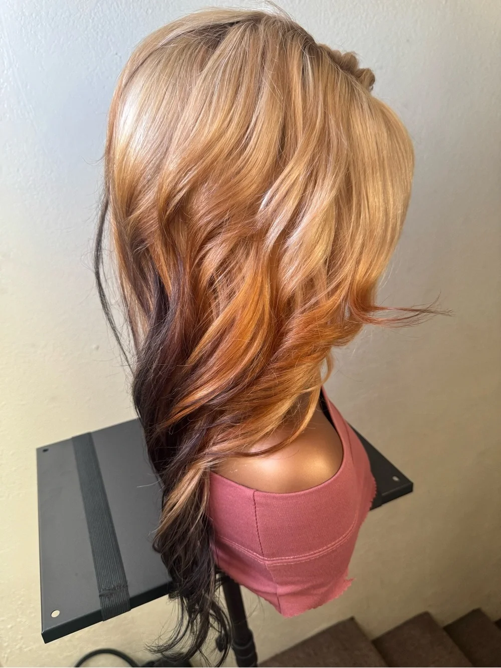 Blonde Ombre Long Wavy Lace Closure Wig - Two-Tone Blonde to Black